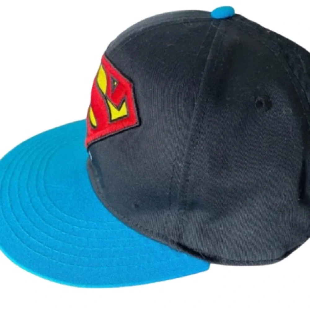 DC Comics Superman Logo SnapBack Cap - Black and Blue